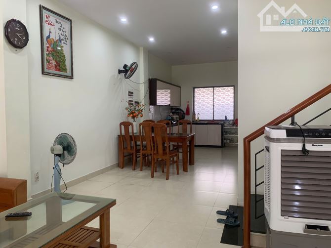 BÁN NHÀ 3 TẦNG 2 PN KHU ĐÔ THỊ VSIP QUẢNG NGÃI | GIÁ CHỈ 2.7 TỶ - 1
