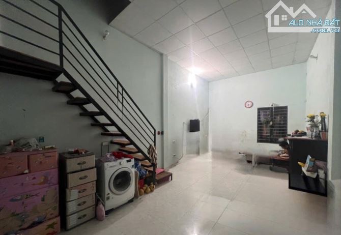 Bán nhà 80m2 mặt ngõ ô tô thông phố Vũ Đức Thận Long Biên, Sau BigC Long Biên giá 12 tỷ. - 1