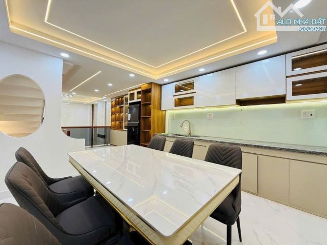 🏠 Nhà Trường Sa – 53m² – 3 tầng – Nở hậu 6.6m – Giá 7.4 tỷ - 1