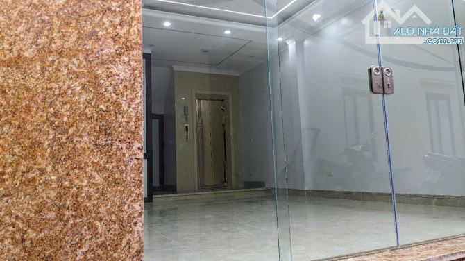 Nhà đẹp Phố Cầu Giấy mặt tiền nhỉnh 4 M, 6 Tầng đủ công năng tiện ích - 1