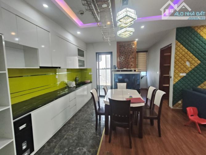 Bán chung cư Tứ Hiệp Plaza 108 m2 3 ngủ 3 vs giá 5,9 tỷ . - 1