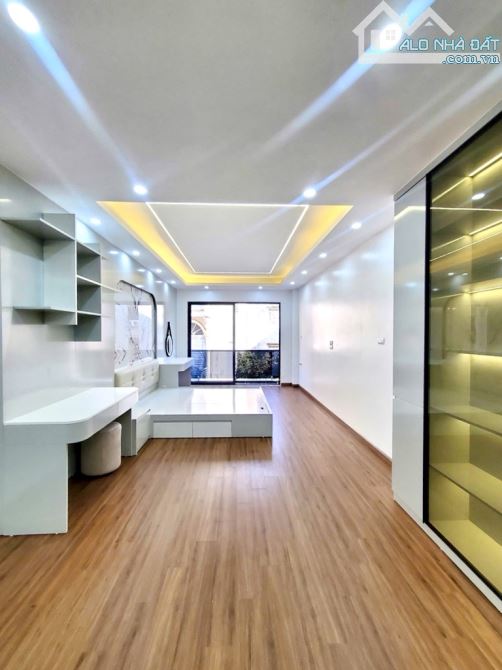 Siêu Phẩm Hoàng Mai Mới Đẹp Hàng Xóm Time City  ô tô tránh kinh doanh 65m2 giá 18 tỷ - 1