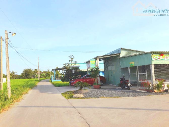 Chỉ 1.3 tỷ sở hữu 1486m2 đất có 235m2 thổ đường xe tải - 1