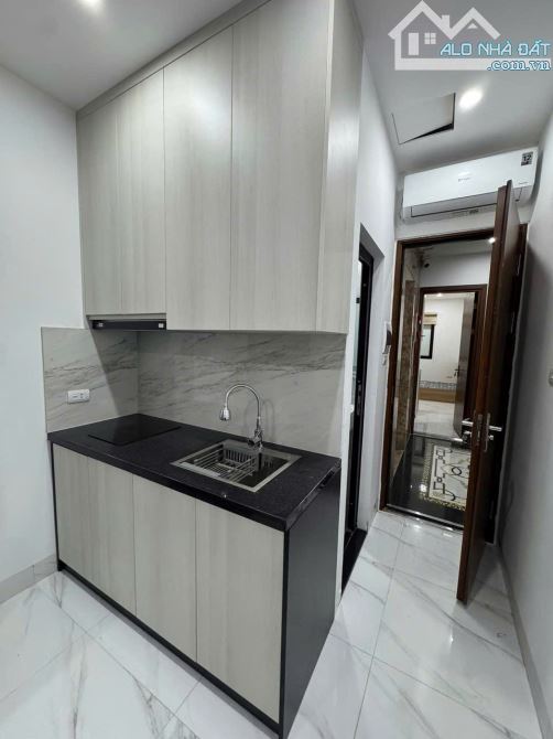 BÁN NHANH TOÀ CCMN PHỐ LÊ DUẨN - ĐỐNG ĐA, DÒNG TIỀN TRÊN 1 TỶ/ NĂM., VÀI BƯỚC RA TỚI HỒ. - 1