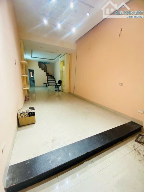 Bán Nhà Phân Lô - Ô Tô Đỗ Cửa - TT Ba Đình - Kinh Doanh Tốt - 5 Tầng - Nhỉnh 11 Tỷ - 1