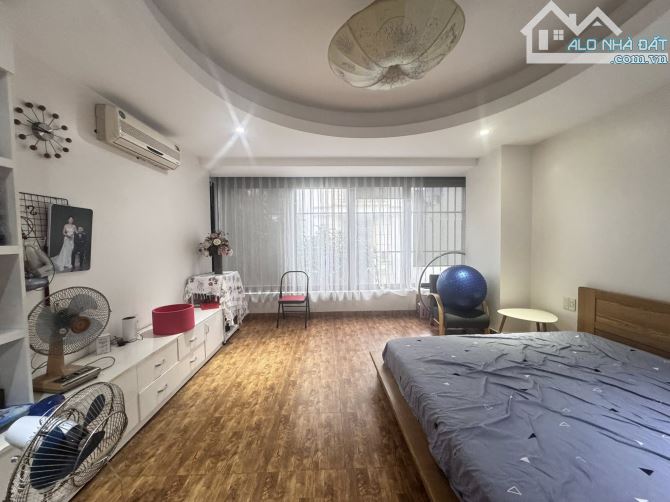 Nhà mặt phố Nguyễn Văn Hưởng, 2 mặt đường ô tô tránh, kinh doanh, 155m, 5T, MT 7m giá 36tỷ - 1