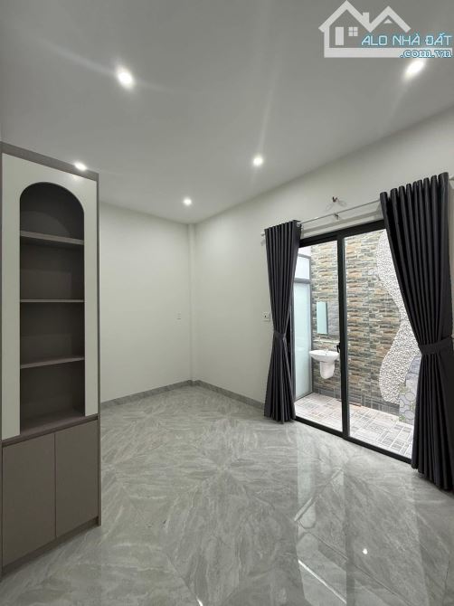 Bán nhà 3 mê mặt tiền đường A2 – Khu cụm kho bãi dọc đường Tây Sơn - DT 80m2 - 7