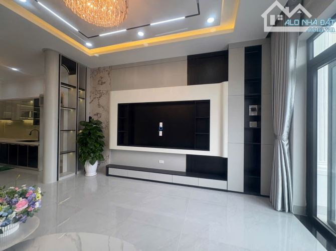 🏡 Nhà mê hẻm 17 Lê Đình Chinh, P. Hoa Lư - 2