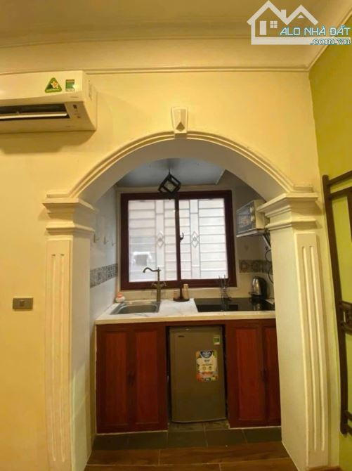 Hàng Chiếu – HOMESTAY 60 Tr/Th, NGÕ SẠCH – 5 tầng 45m chỉ 7.6 tỷ - MẶT TIỀN RỘNG, 2 THOÁNG - 2