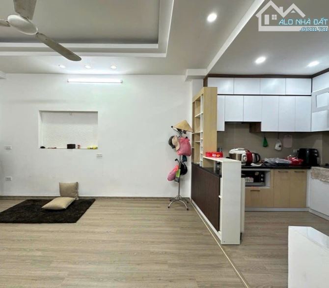 Bán nhà Giáp Bát 31m2, Mặt tiền 4m, Giá chào 6.7 tỷ - 2