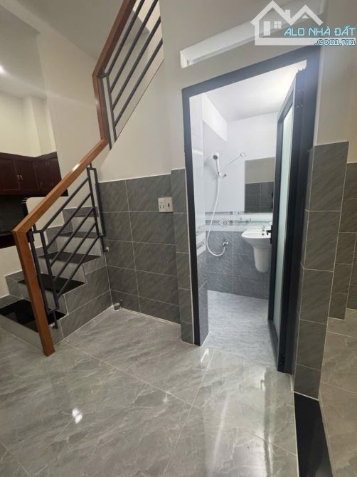 Bình Tân, Mặt tiền kinh doanh,, nhà mới đẹp 3 tầng,  56m2. Giá rẻ - 2