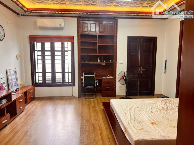 BÁN NHÀ LƯƠNG KHÁNH THIỆN, HOÀNG MAI, GẦN PHỐ, ÔTÔ ĐỖ, NHÀ ĐẸP GARA 80M2X4T - MT 6M. - 2