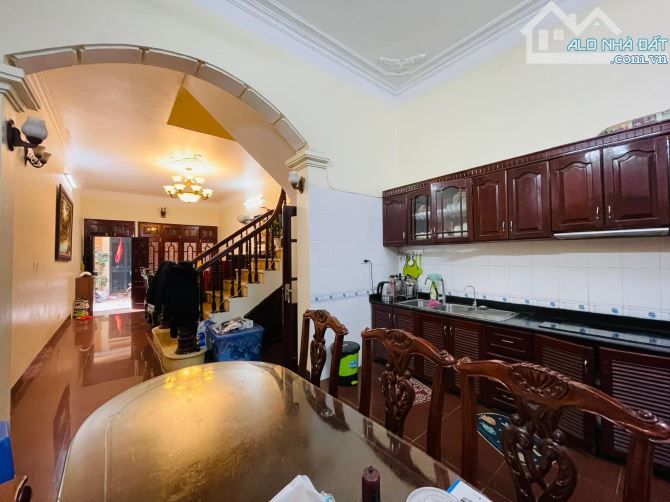 PHÂN LÔ ĐẸP NHẤT PHẠM TUẤN TÀI 2 THOÁNG OTO TRÁNH VỈA HÈ KINH DOANH 48m Mt 4.5m 18 Tỷ - 2