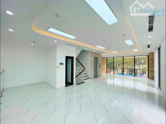Siêu Phẩm Toà Building 9 Tầng, Lô Góc 4 Mặt Thoáng KD 140tr/Th, Cầu Diễn Bắc Từ Liêm. - 2
