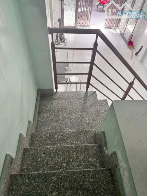 Bán Nhà hẻm 769 Phạm Thế hiển- 39.5m/2- 3.5m x 11.57m2- 2 Lầu +3PN -2WC - F4 Q8 - 2