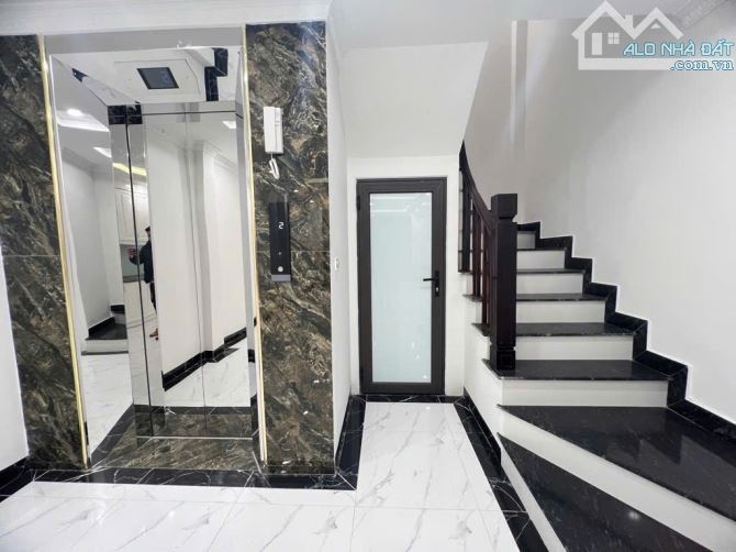 Bán nhà Phúc Lợi, Long Biên, gara 7 chỗ, 5 tầng thang máy chỉ 7 tỷ hơn - 2