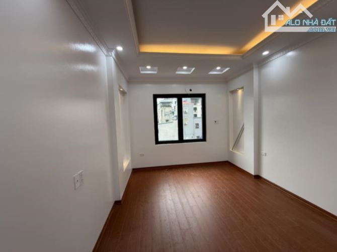 BÁN NHÀ HOÀNG ĐẠO THÀNH 5 TẦNG 6.5 TỶ - 2