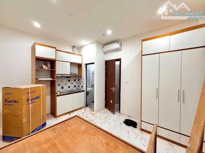 GIẢI PHÓNG - GIÁP BÁT - CCMN  6 TẦNG THANG MÁY, 14 PHÒNG KHÉP KÍN - 20M RA Ô TÔ - TRUNG TÂ - 2