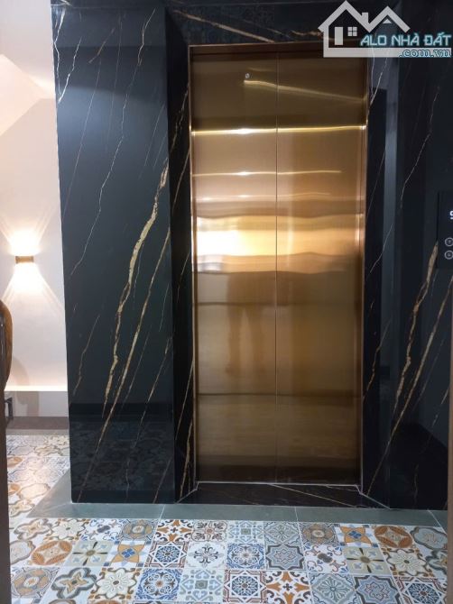 Bán nhà Kim Mã, phân lô oto, DT 48/52m2, MT 5m, thang máy, vị trí VIP, giá 20 tỷ x - 2
