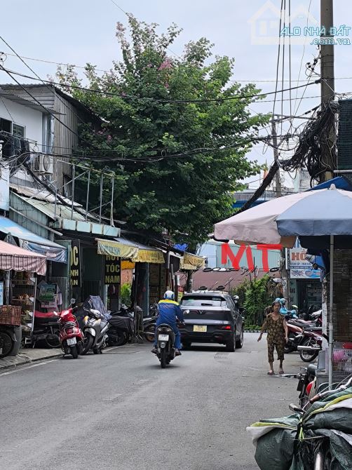 CHDV Cách MT Phan Huy Ích P14 50m. DT: 6X22m, Hiện trang 22 Phòng  Nhà 5 Lầu giá 16 tỷ TL - 2