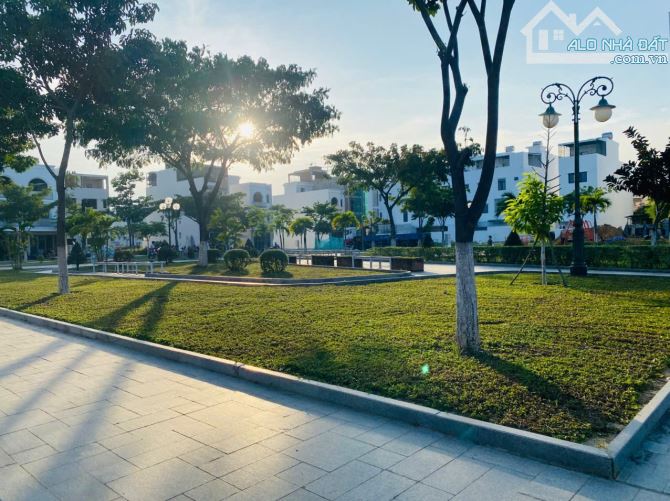 Đất mặt tiền đường B6 khu đô thị VCN Phước Long 2 dt 90m2 đối diện công viên - 2