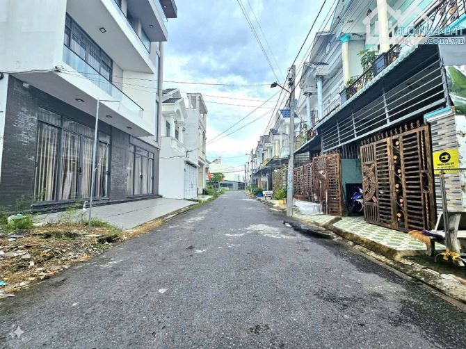 Nền đường số 1 khu dân cư Quân Báo đường Nguyễn Văn Linh - Khu dân cư P2 - Ngang chợ Bà Bộ - 2