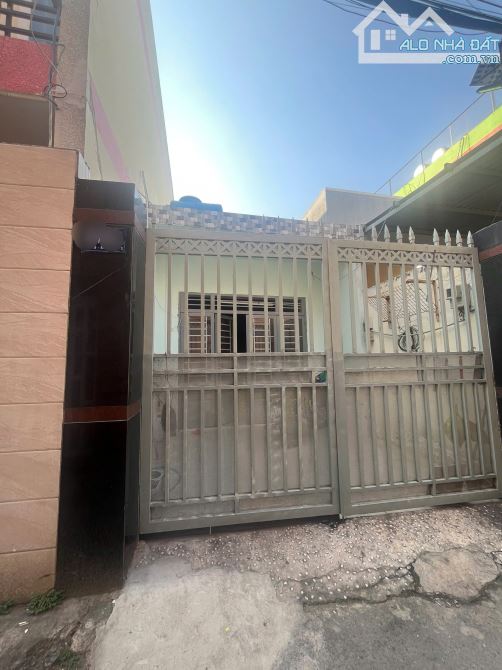 Cần bán căn nhà đường APĐ 09 DT 4,2x20,8m Giá 5 tỷ 5 Thương lượng. - 2