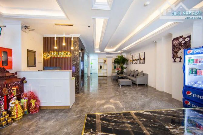 Siêu Phẩm khách Sạn MT Hai Bà Trưng P.Võ Thị Sáu Q3 DT:5x32m 8Tầng - TM HĐT:150tr Giá:79Tỷ - 2