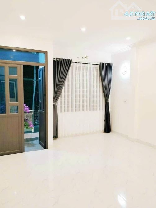 Bán nhà trong ngõ đường Thái Bình thông sang Lưu Hữu Phước - 2