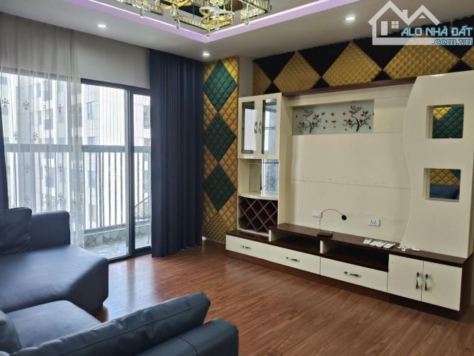 Bán chung cư Tứ Hiệp Plaza 108 m2 3 ngủ 3 vs giá 5,9 tỷ . - 2