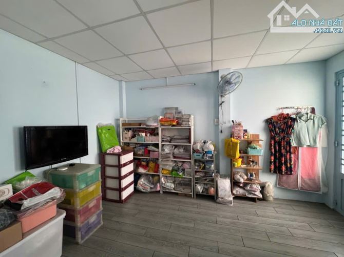 Bán nhà 2 tầng hẻm xe hơi, sát mặt tiền Nguyễn Trọng Tuyển P2 Tân Bình - 55m2 - 6.x tỷ - 2