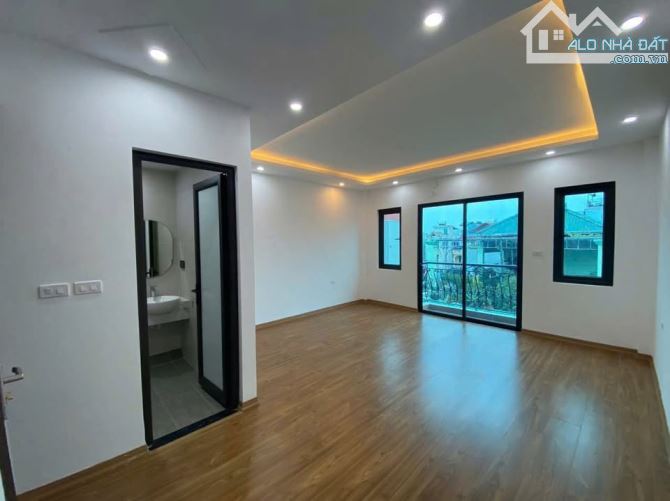 🏡 Bán nhà Phan Đình Giót, 35m² x 4T, 3PN, nhà đẹp, giá siêu đẹp - 2