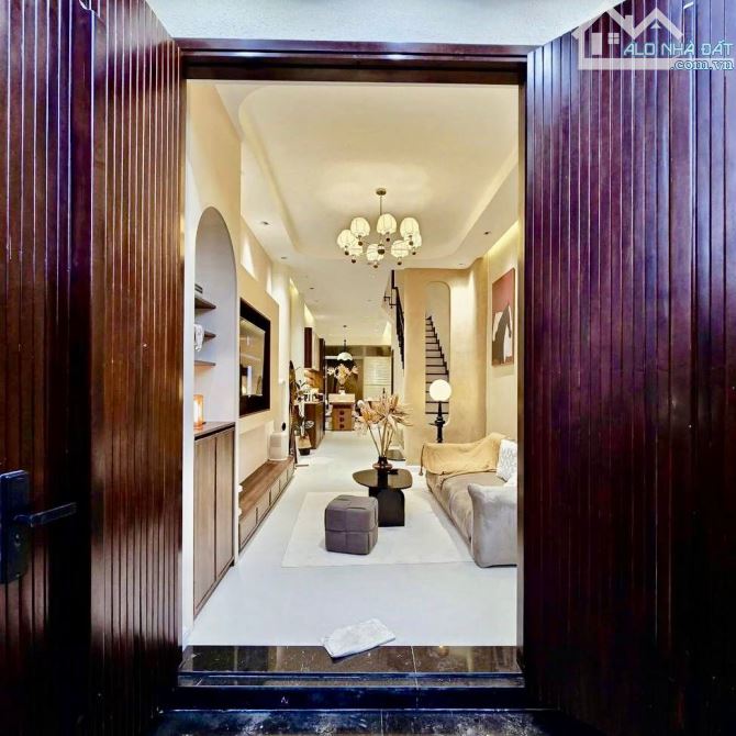 BÁN NHÀ 3 TẦNG FULL NỘI THẤT – KIỆT HOÀNG DIỆU – BÌNH THUẬN – HẢI CHÂU – ĐÀ NẴNG - 2