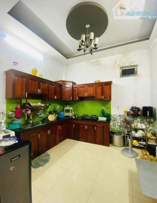 Bán Gấp Nhà Mặt Tiền Kinh Doanh Nguyễn Đình Chiểu Dĩ An - 2