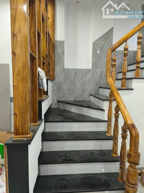 Bán nhà 3 mê mặt tiền đường A2 – Khu cụm kho bãi dọc đường Tây Sơn - DT 80m2 - 3