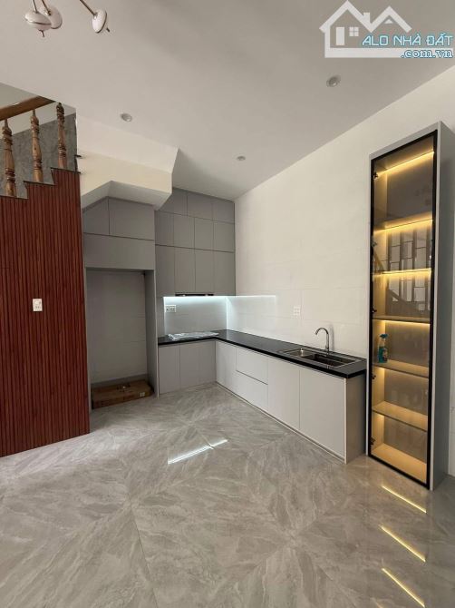 Bán nhà 3 mê mặt tiền đường A2 – Khu cụm kho bãi dọc đường Tây Sơn - DT 80m2 - 8