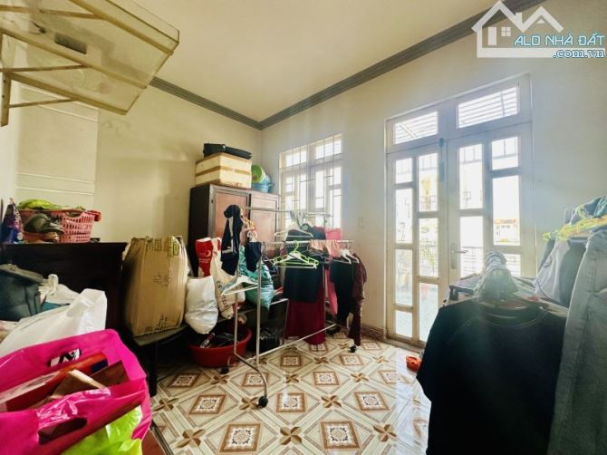 C94 🔥 BÁN NHÀ LÊ VĂN LƯƠNG HẺM XE HƠI - KINH DOANH TỐT - TÂN KIỂNG, QUẬN 7 - CHỈ 8.X TỶ - 3