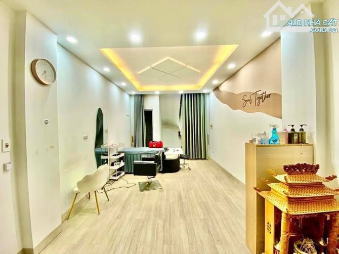 Phân Lô Cán Bộ Giáo Viên Trường Sư Phạm - Trần Quốc Hoàn 40m2 MT3.6m 5 Tầng Kinh Doanh VIP - 3