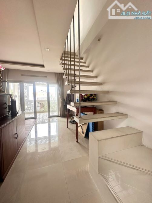 🌟🌟🌟SIÊU PHẨM MẶT TIỀN KINH DOANH GIÁ TỐT ĐẦU TƯ VỊ TRÍ ĐẸP GẦN CÁC TRƯỜNG ĐẠI HỌC 🌟🌟 - 3