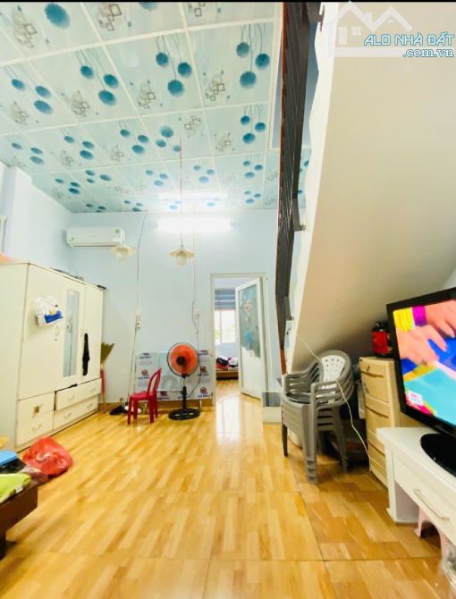 NHÀ ĐỖ QUANG - 52M2 - 3 TẦNG - GẦN TRƯỜNG HỌC HÀM NGHI - 5.5 TỶ - 3