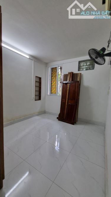 Cần cho thuê căn hộ tầng 1 khu  Thành Công, quận Ba Đình, Hà Nội - 3