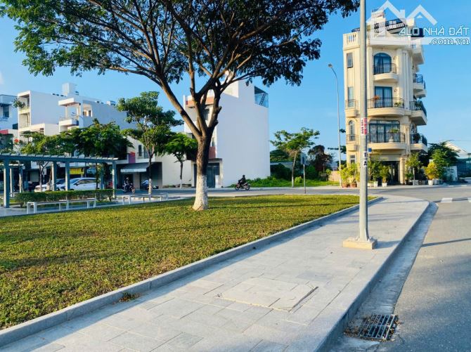 Đất mặt tiền đường B6 khu đô thị VCN Phước Long 2 dt 90m2 đối diện công viên - 3