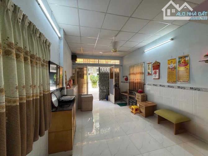Bán nhà 2 tầng hẻm xe hơi, sát mặt tiền Nguyễn Trọng Tuyển P2 Tân Bình - 55m2 - 6.x tỷ - 3