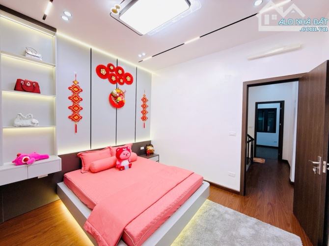 HOT PHỐ HOÀNG NGỌC PHÁCH–ÔTÔ–30M2x6TẦNG–HƠN 8 TỶ - 4
