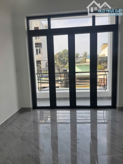 Bình Tân, Mặt tiền kinh doanh,, nhà mới đẹp 3 tầng,  56m2. Giá rẻ - 4