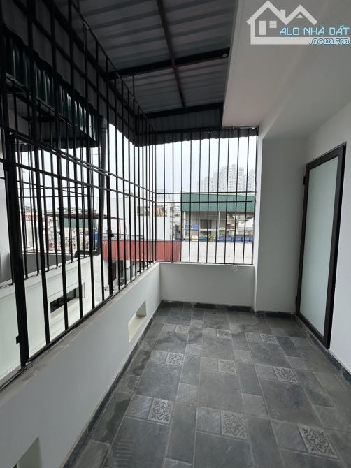 Nhà Dương Văn Bé, 33m 5T MT3.8m gần oto, hàng xóm Times City - 4