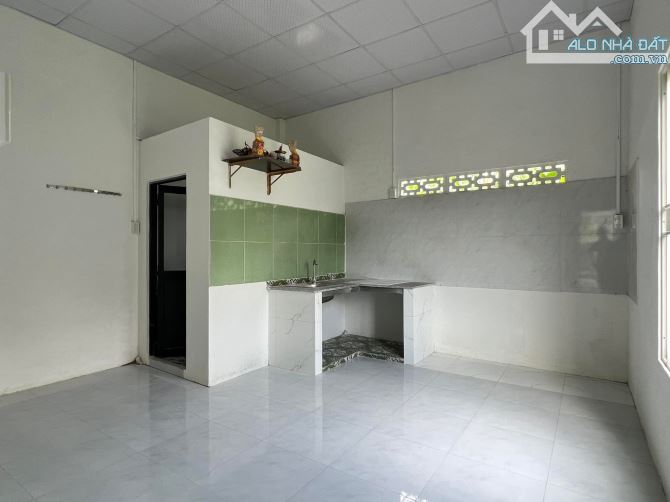 Chủ cần ra gấp căn nhà cấp 4, SHR, Xã Tân Phú Trung, Giá 950 Triệu. - 4