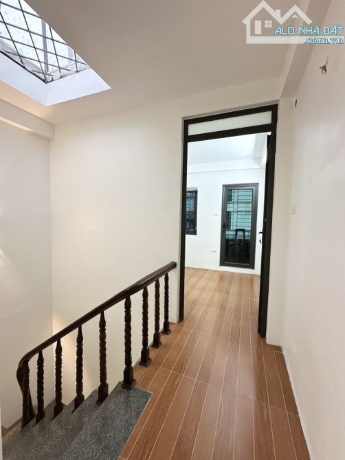 BÁN NHÀ TRƯƠNG ĐỊNH - DÂN XÂY CHẮC CHẮN - CHỦ ĐỂ LẠI FULL NỘI THẤT  - 35M2 - NHỈNH 7 TỶ - 4