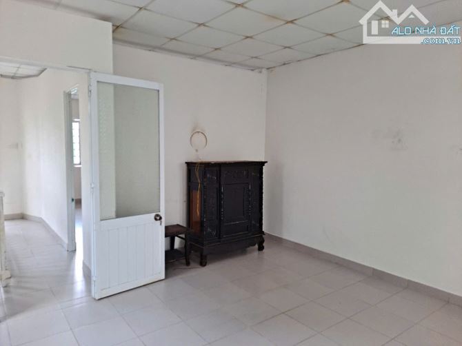 Cần tiền bán đất tặng căn nhà 2 mặt tiền Đường Ngô Văn Sở phường 9, Đà Lạt - 4