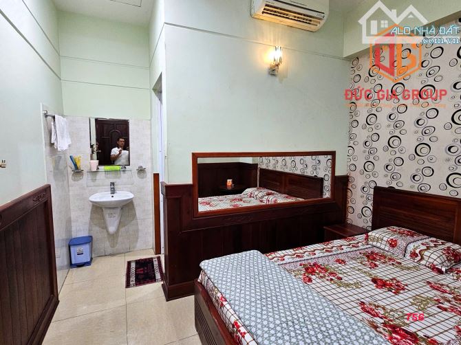 Bán khách sạn 5 tầng khu D2D cách đường Võ Thị Sáu 200m; sổ hồng hoàn công 665m2 giá 19 tỷ - 4